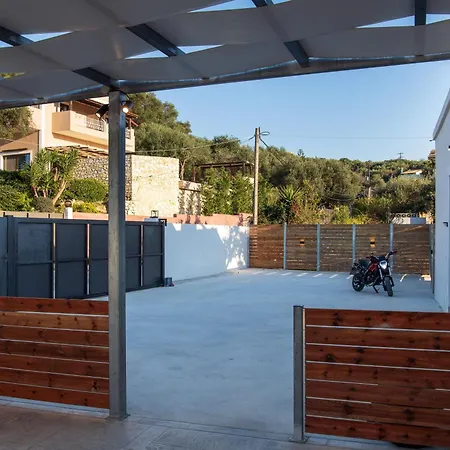 Aurora Blue With Private Pool - Just Tens Of Meters From The Sea - By Posarellivillas