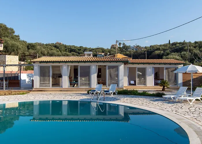 Aurora Blue With Private Pool - Just Tens Of Meters From The Sea - By Posarellivillas Vila Acharavi (Corfu)