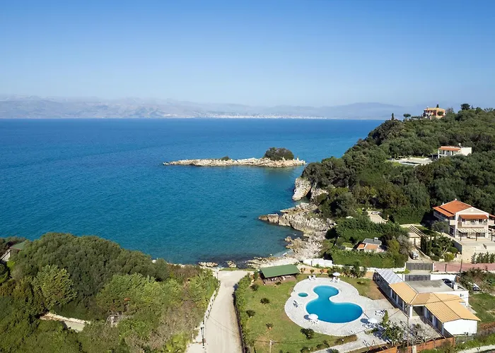 Aurora Blue With Private Pool - Just Tens Of Meters From The Sea - By Posarellivillas *