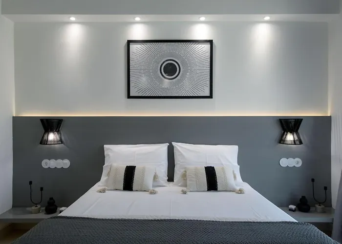 Aurora Blue With Private Pool - Just Tens Of Meters From The Sea - By Posarellivillas Vila *