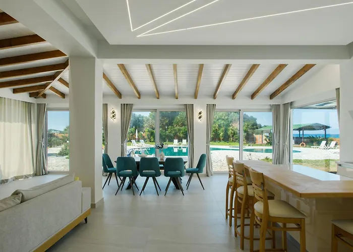 Aurora Blue With Private Pool - Just Tens Of Meters From The Sea - By Posarellivillas Acharavi (Corfu)