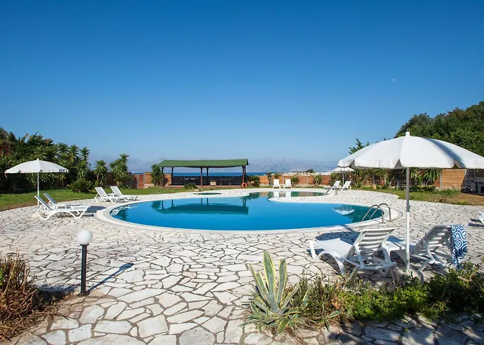Aurora Blue With Private Pool - Just Tens Of Meters From The Sea - By Posarellivillas Vila *