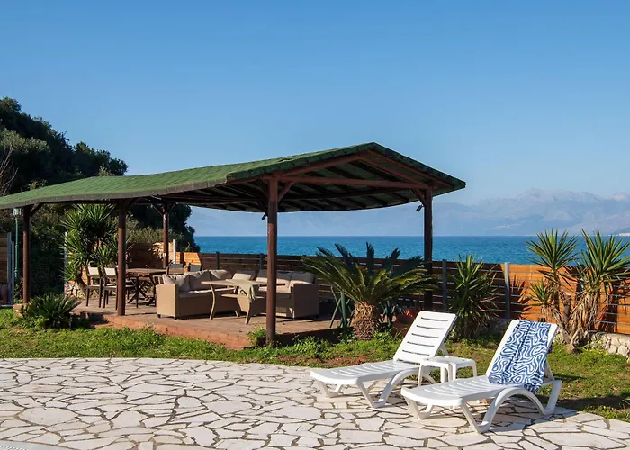Aurora Blue With Private Pool - Just Tens Of Meters From The Sea - By Posarellivillas