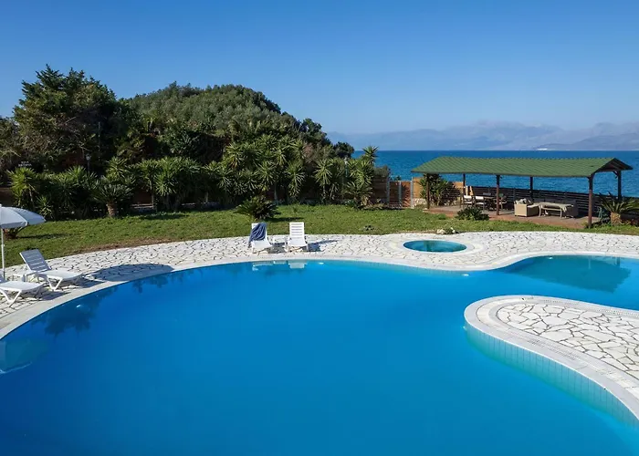 Aurora Blue With Private Pool - Just Tens Of Meters From The Sea - By Posarellivillas *
