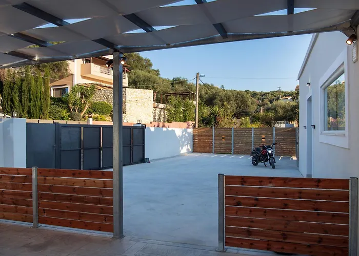 Aurora Blue With Private Pool - Just Tens Of Meters From The Sea - By Posarellivillas