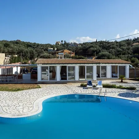 Villa Aurora Blue With Private Pool - Just Tens Of Meters From The Sea - By Posarellivillas