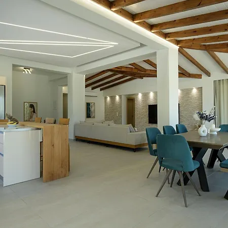 Aurora Blue With Private Pool - Just Tens Of Meters From The Sea - By Posarellivillas Acharavi (Corfu)