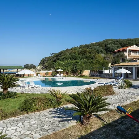 Villa Aurora Blue With Private Pool - Just Tens Of Meters From The Sea - By Posarellivillas