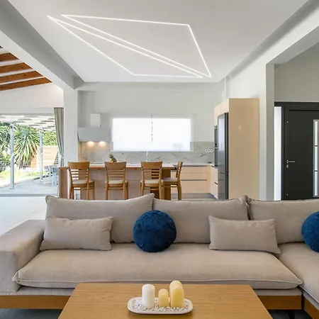 Aurora Blue With Private Pool - Just Tens Of Meters From The Sea - By Posarellivillas